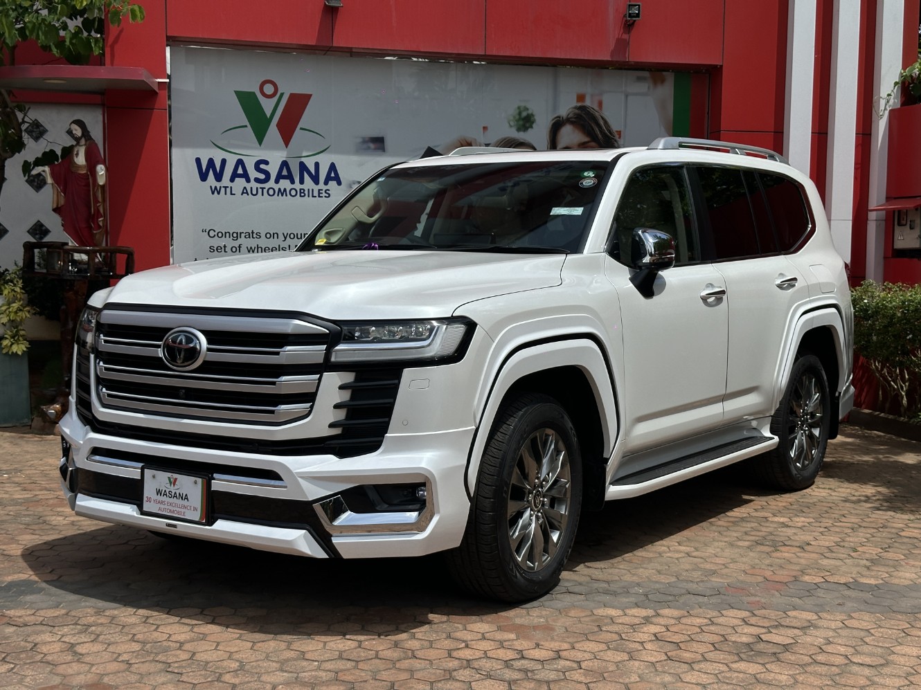 TOYOTA LAND CRUISER LC 300 ZX