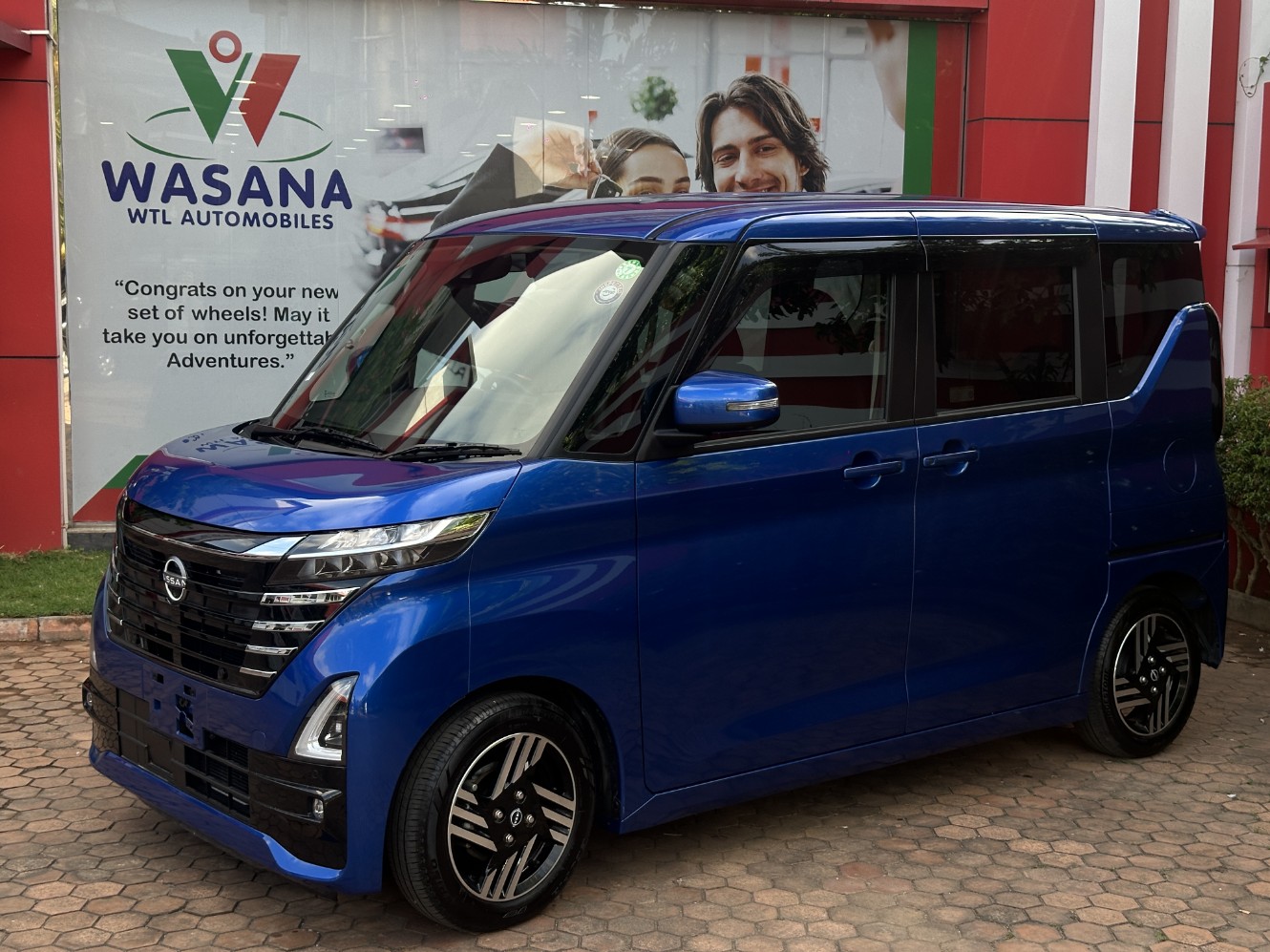 NISSAN ROOX HIGHWAY STAR 