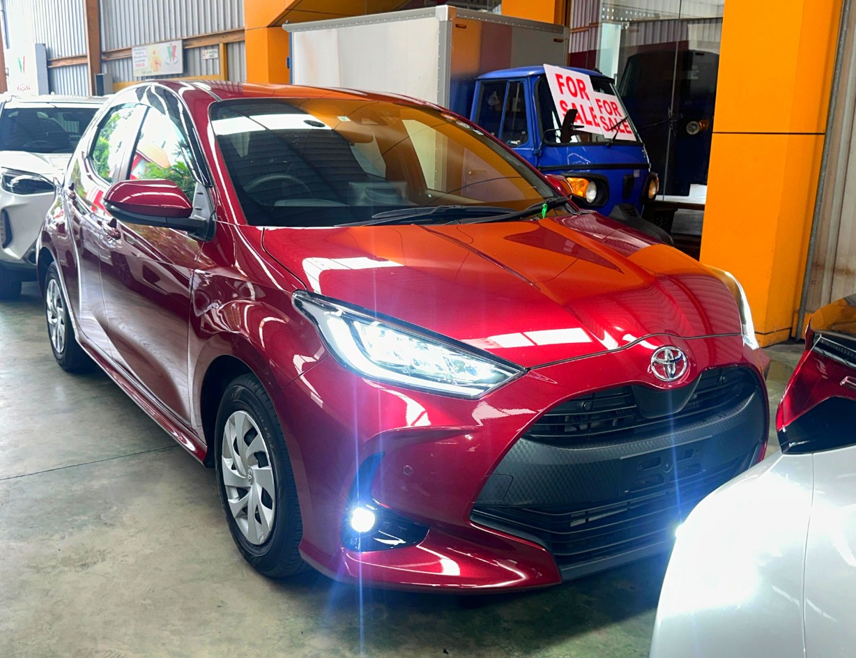 TOYOTA YARIS  G 