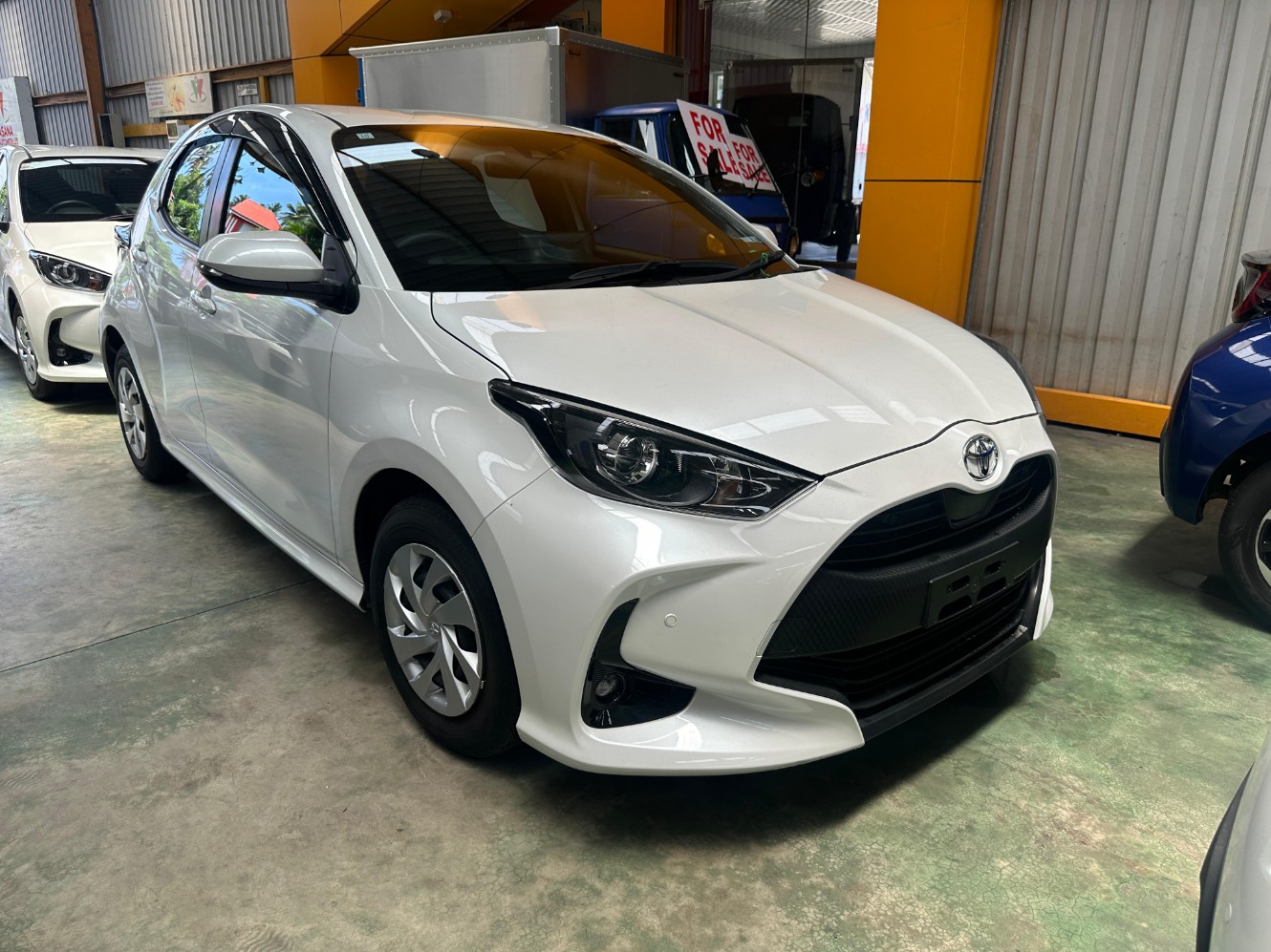 TOYOTA YARIS  G 